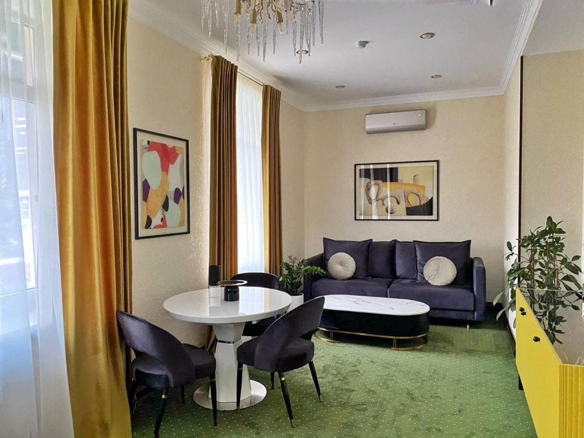 Arcadia Plaza Otel 4*