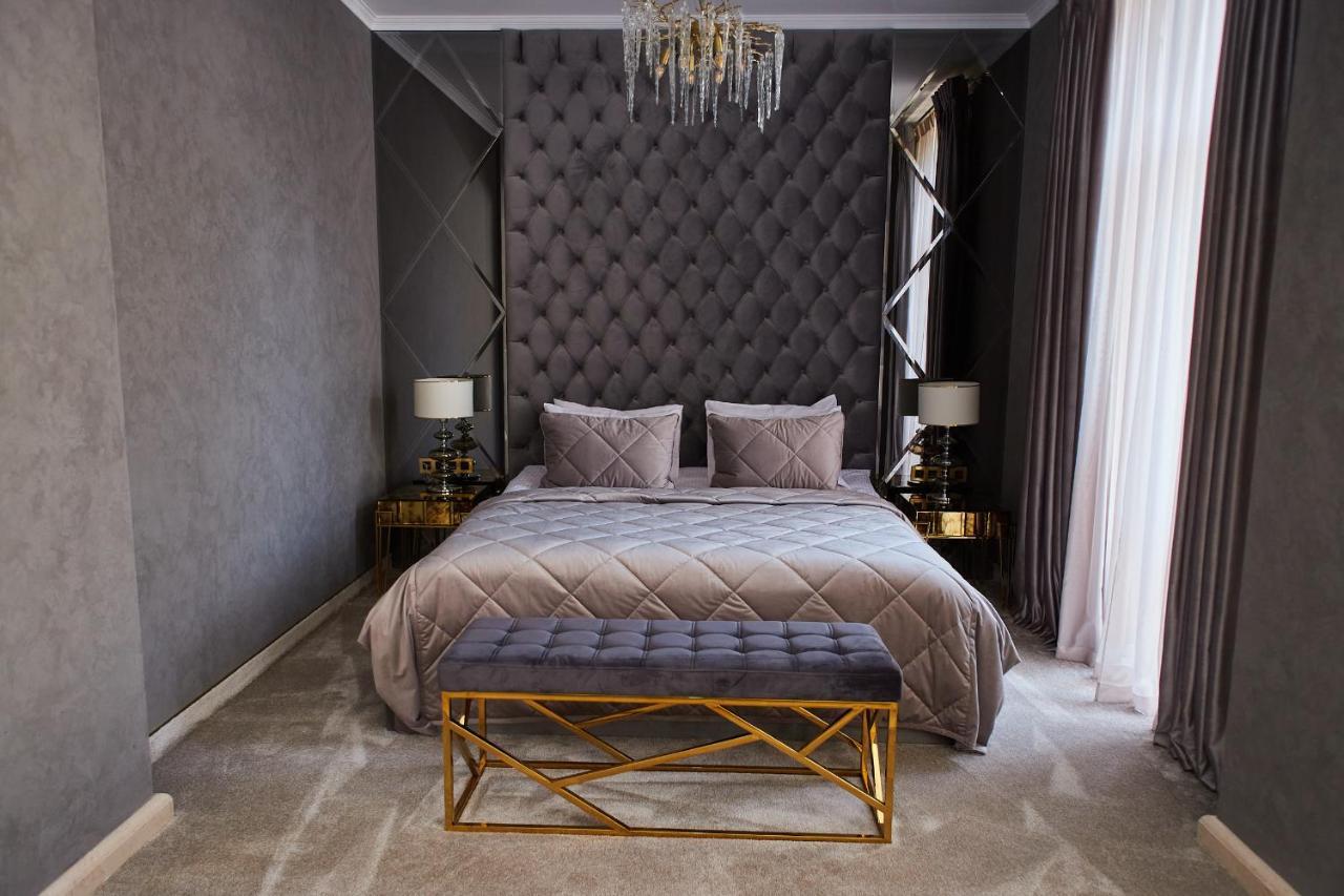 Arcadia Plaza Otel Odessa