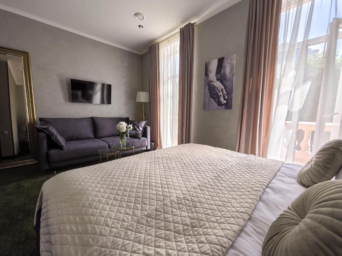 Otel Arcadia Plaza 4*