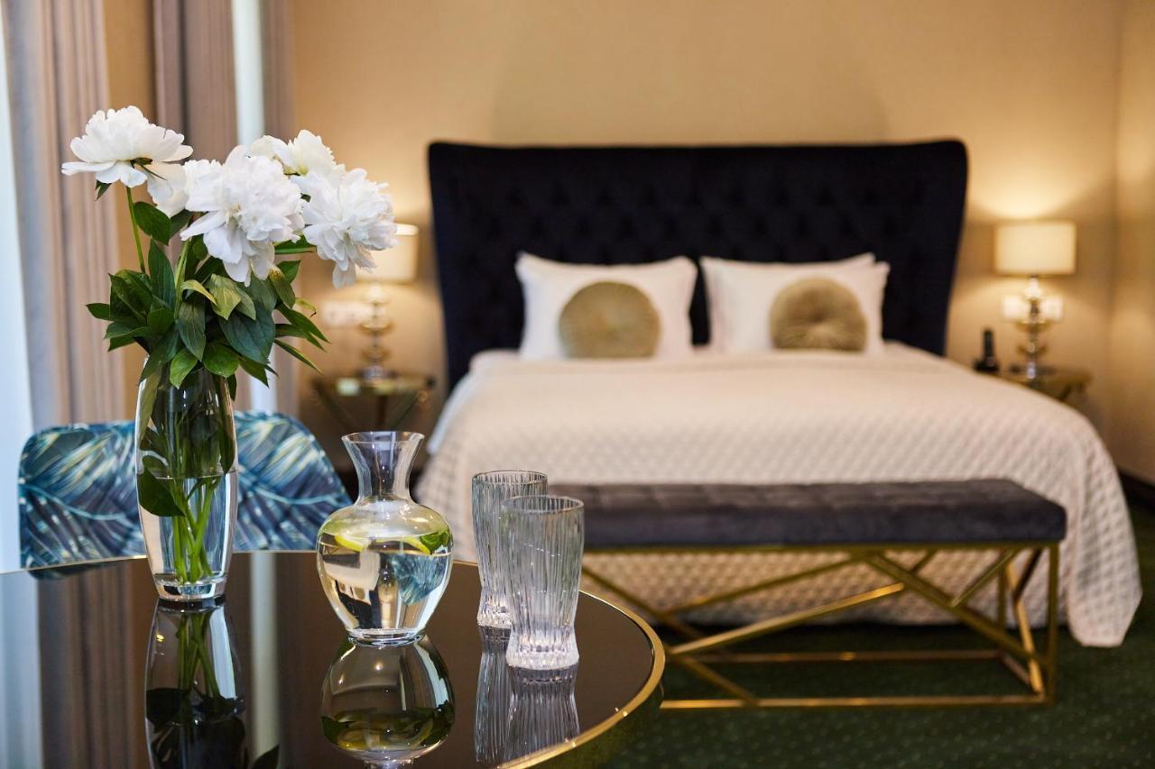 Otel Arcadia Plaza Odessa