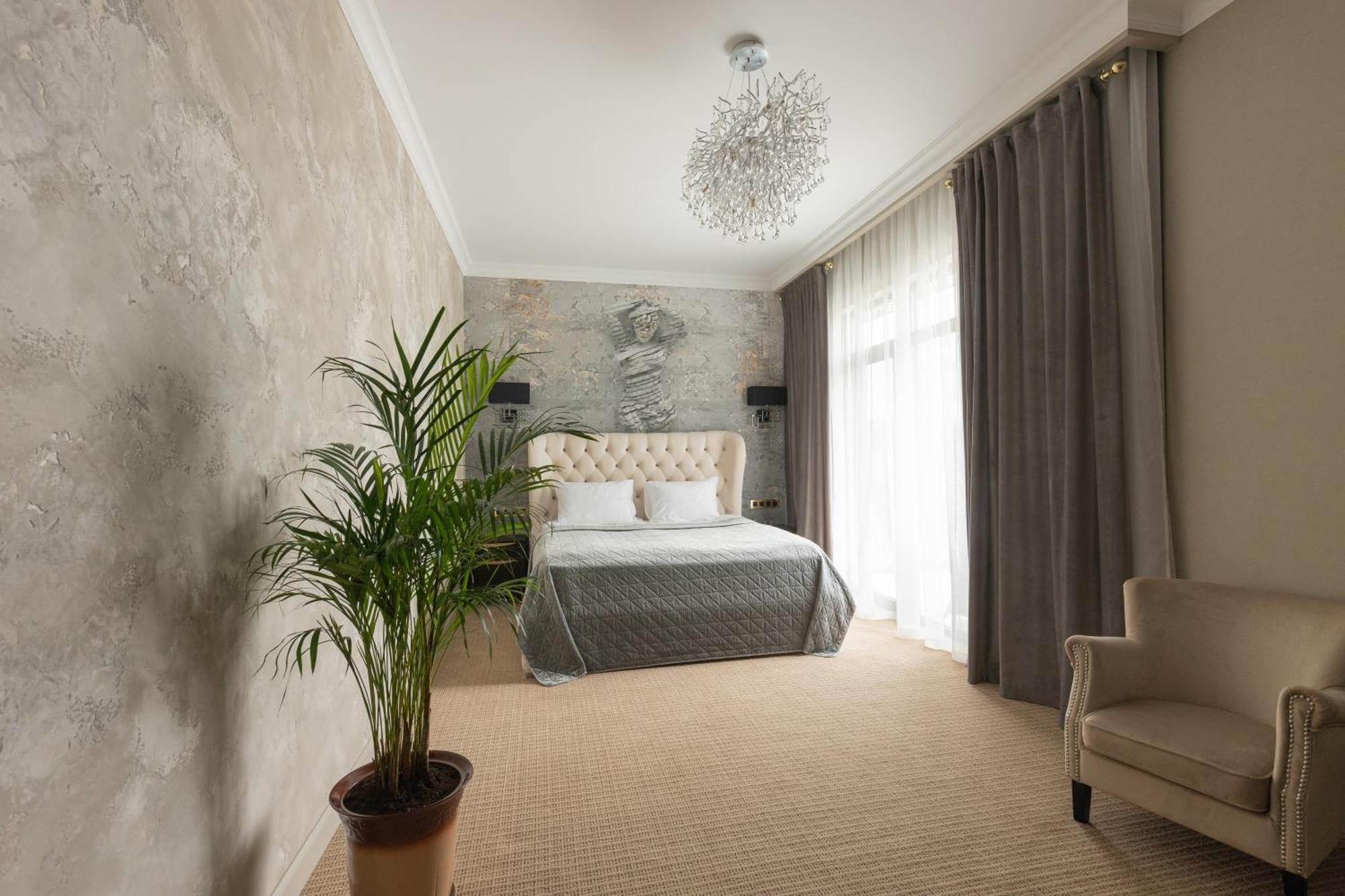 Arcadia Plaza Otel 4*