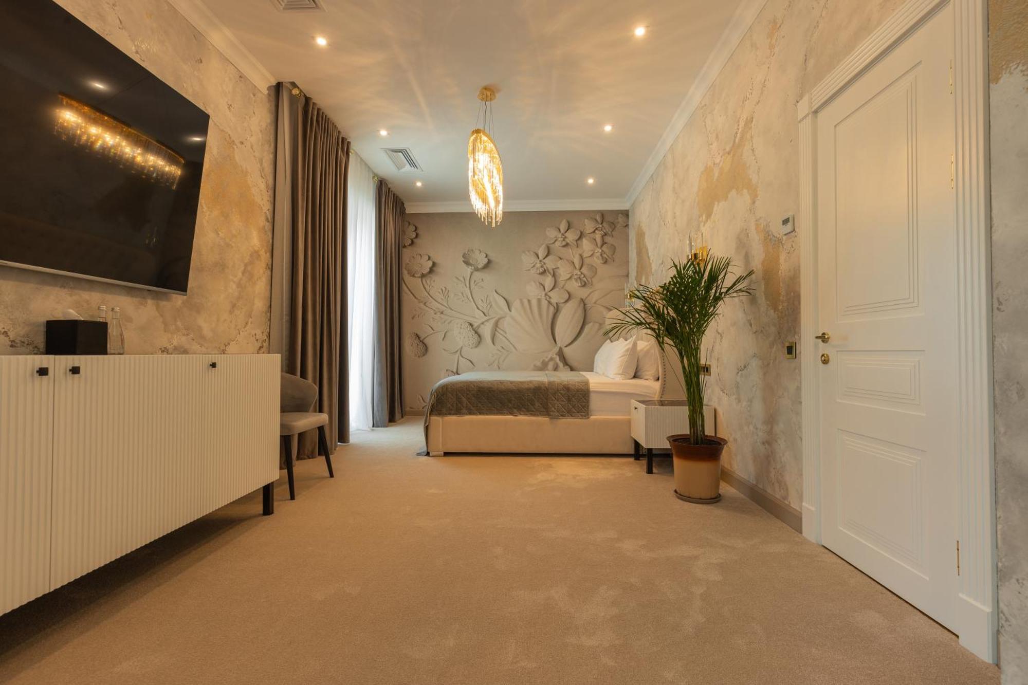 Arcadia Plaza 4* Odessa