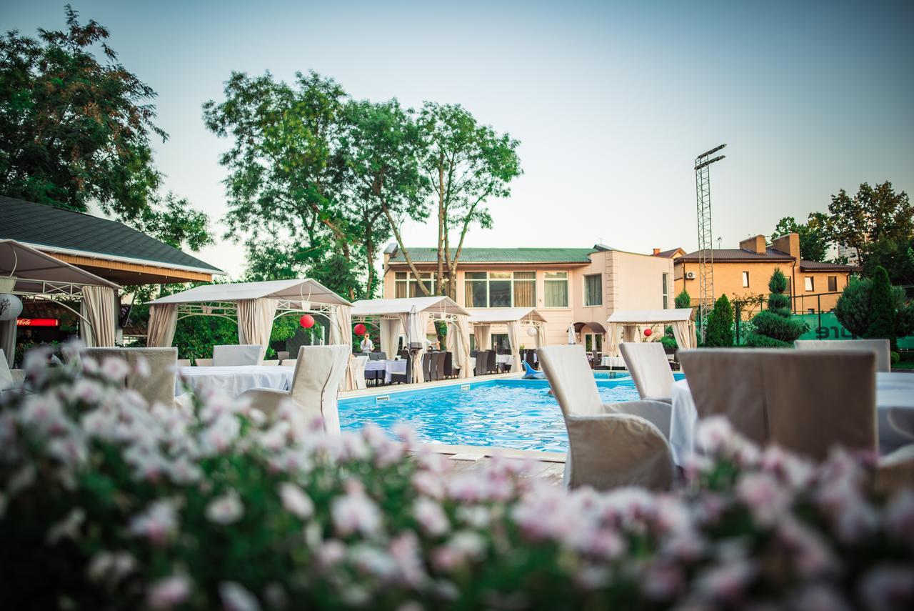 Arcadia Plaza Otel Odessa